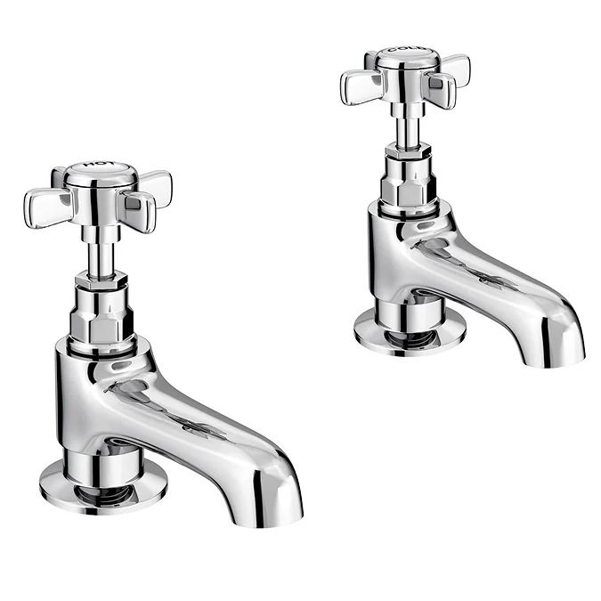 Oxford 5 Piece 2TH Traditional Ceramic Bathroom Suite - Image 3